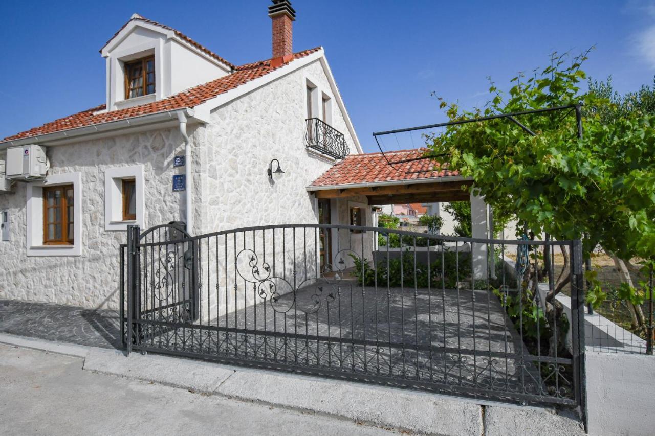 House For Rent Leila Villa Šibenik Exterior foto